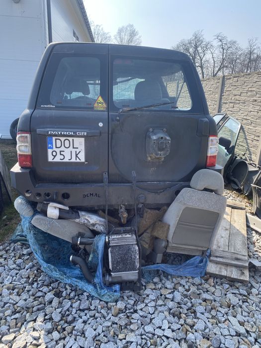 Nissan Patrol Y61