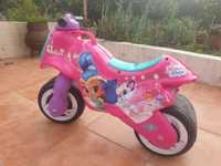 Brinquedo Mota de criança princesas shimmer and shine