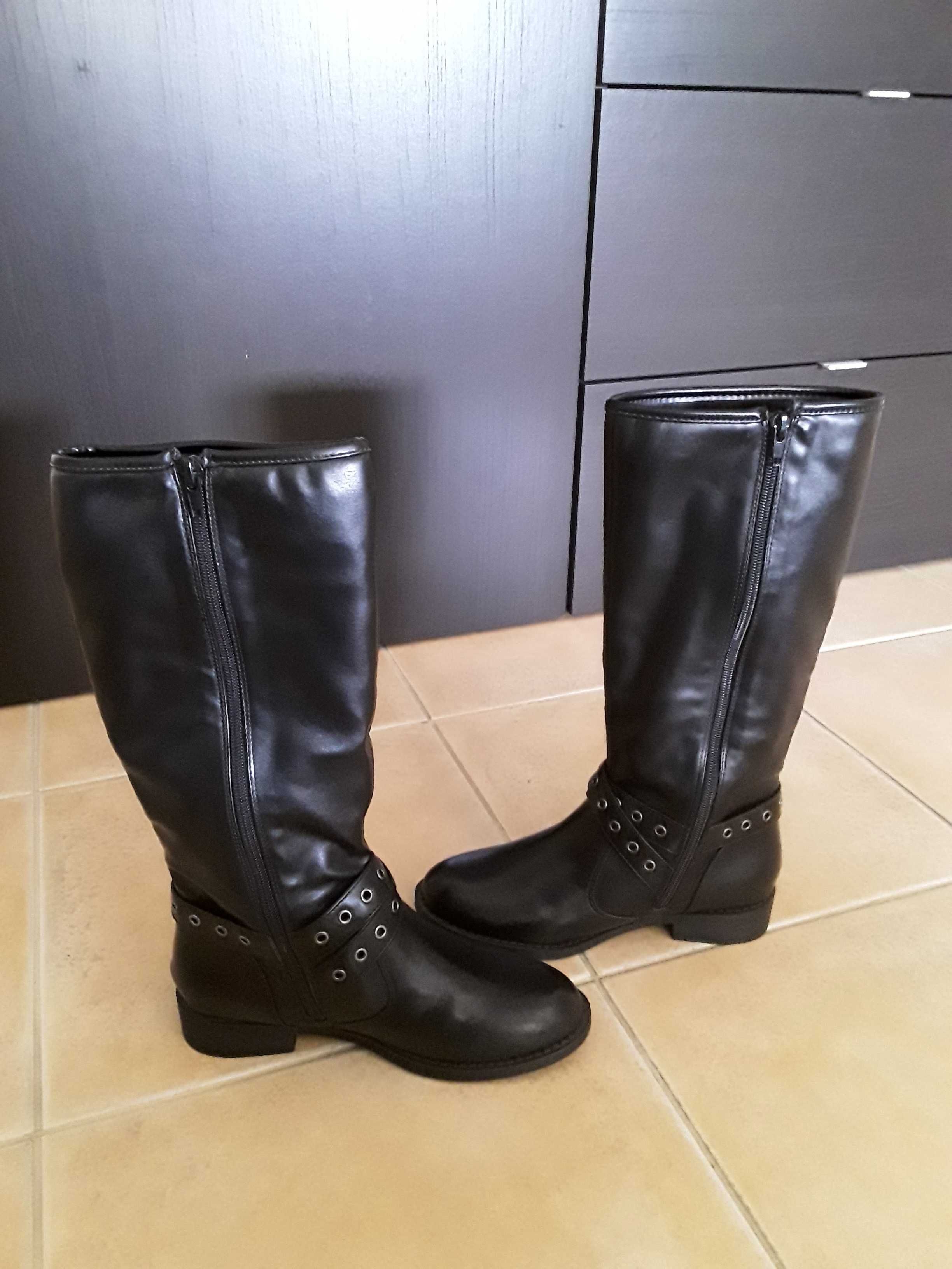 Botas de cano alto