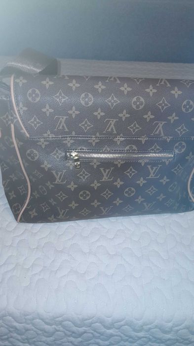 Mala muito versatil para portátil e não só  (grande)