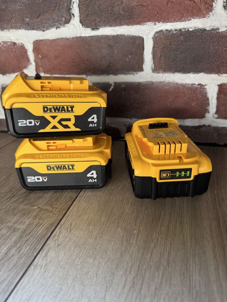 Аккумулятор  Dewalt dcb 204 4Ah (2024)