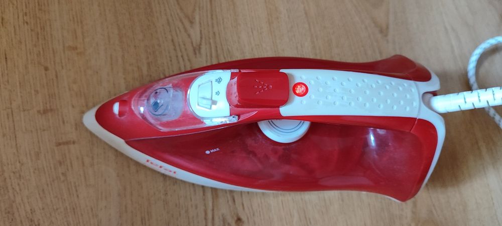 Утюг праска Tefal FV1543 РОБОЧИЙ