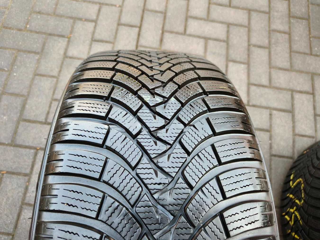 245/40 98V R19 FALKEN HS01 2021r 8mm Zimowe Opony 4szt Rant jak NOWE