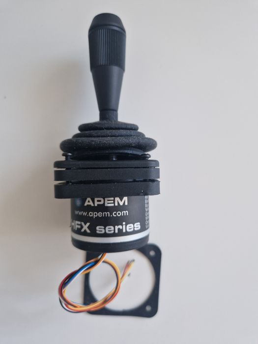 Przełącznik typu joystick APEM HF22S10 4.5 V