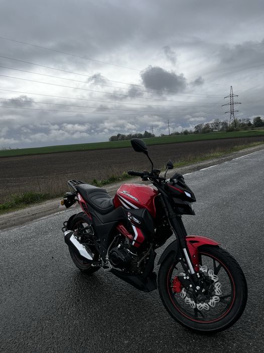 Продам spark r33