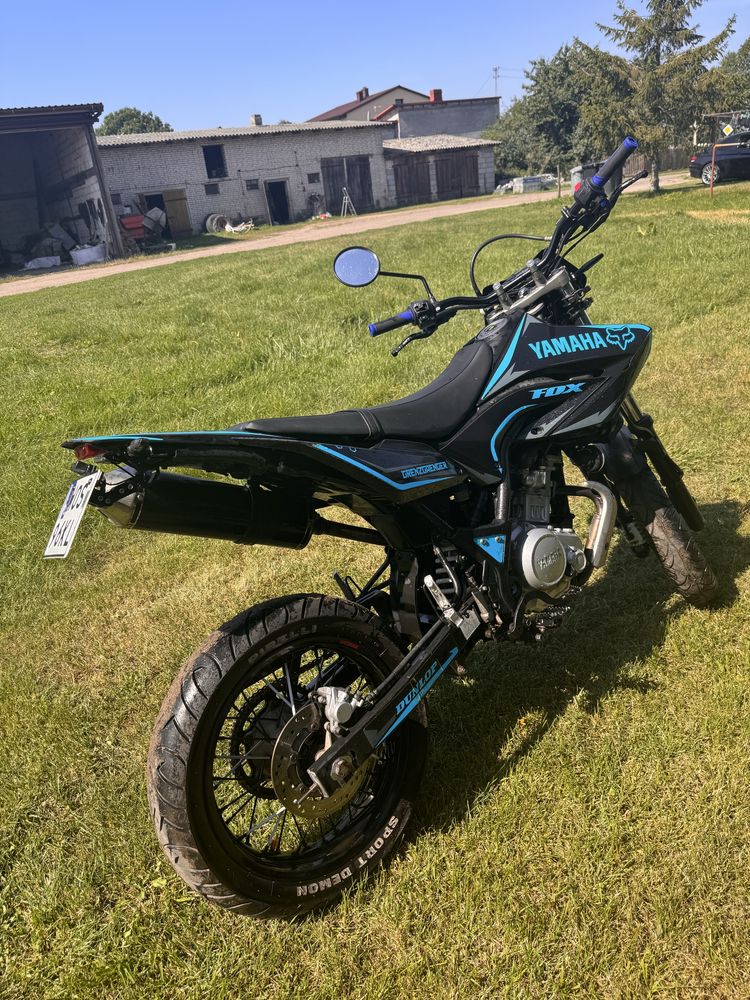 Yamaha wr125.
