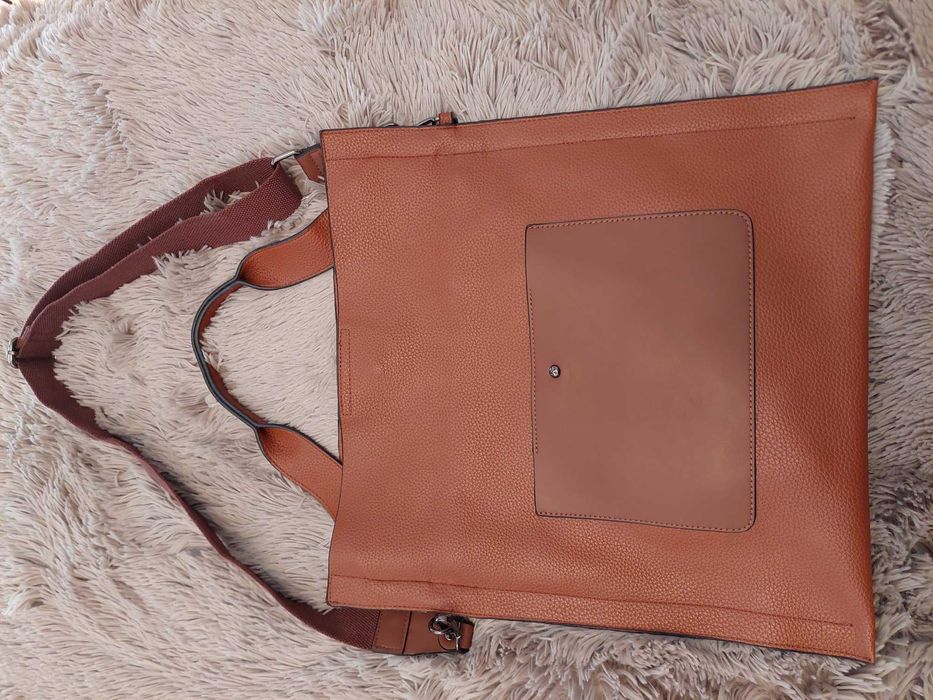 Mala (Bolsa) em pele_castanha/cor de mel