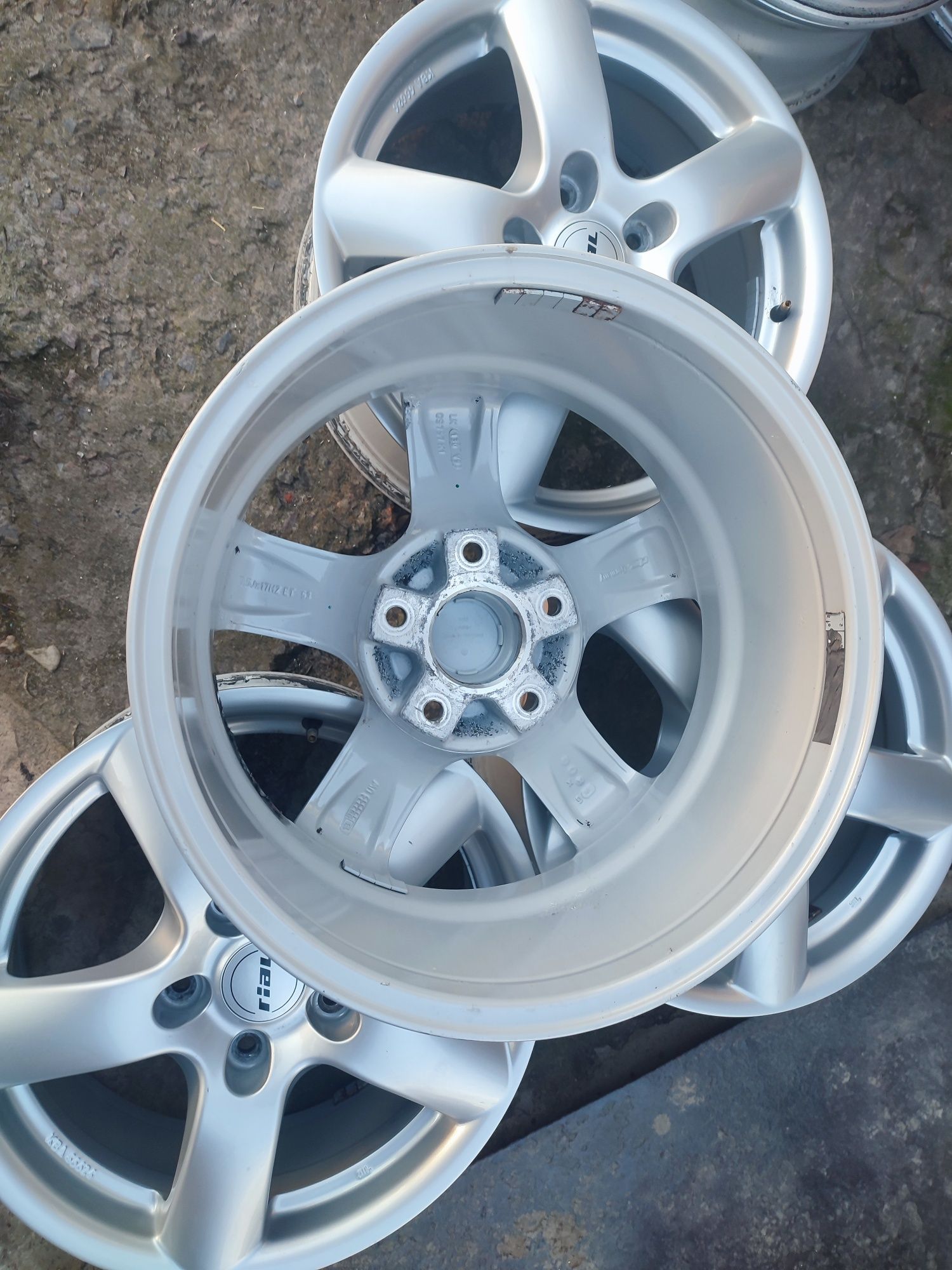 Диски 5/130 R17 VW Tayreg