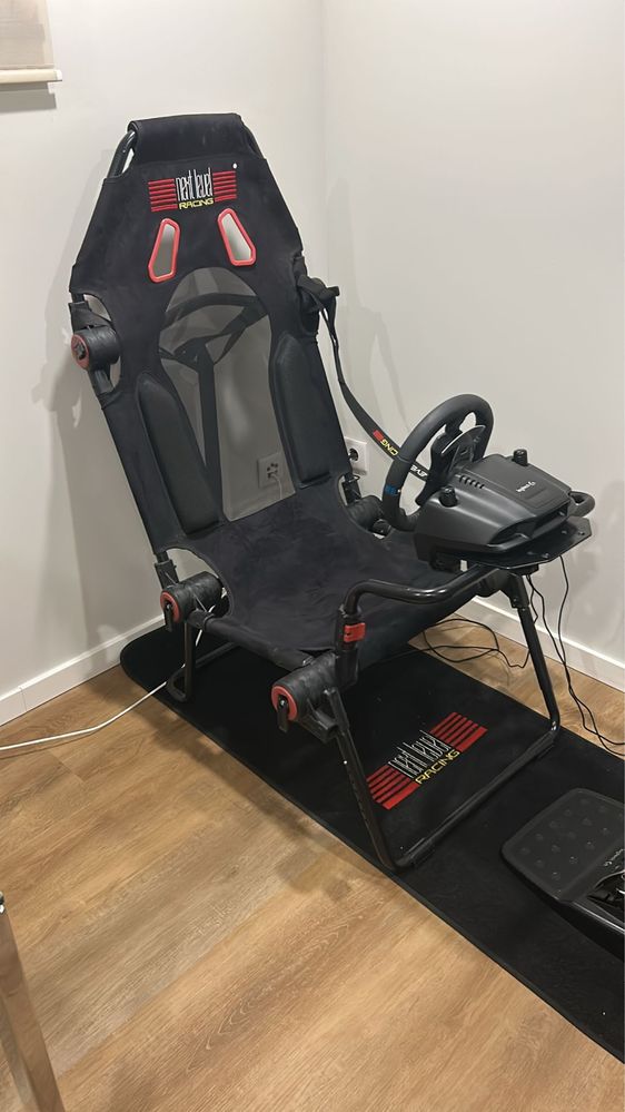 Cadeira Simracing Next Level Racing