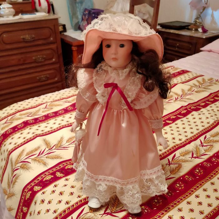 Bonecas de porcelana