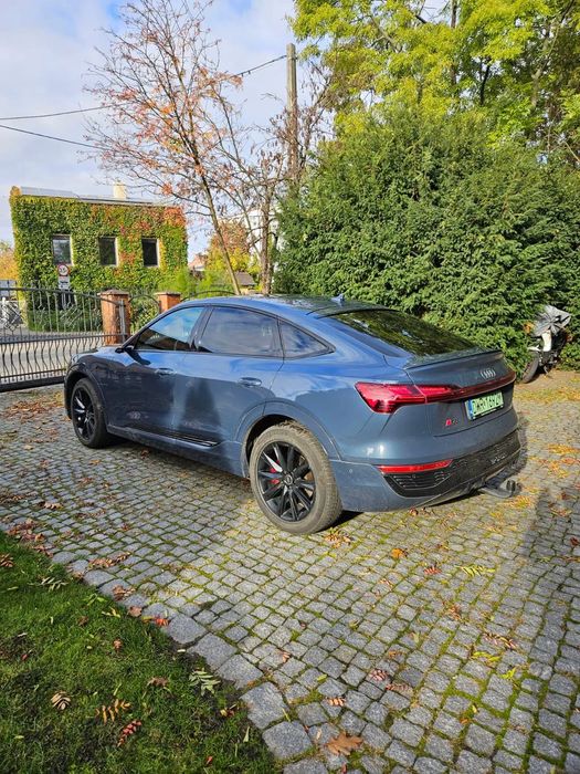 Audi Q8 Sportback e-tron Audi Q8 Sportback e-tron Faktura VAT 23%