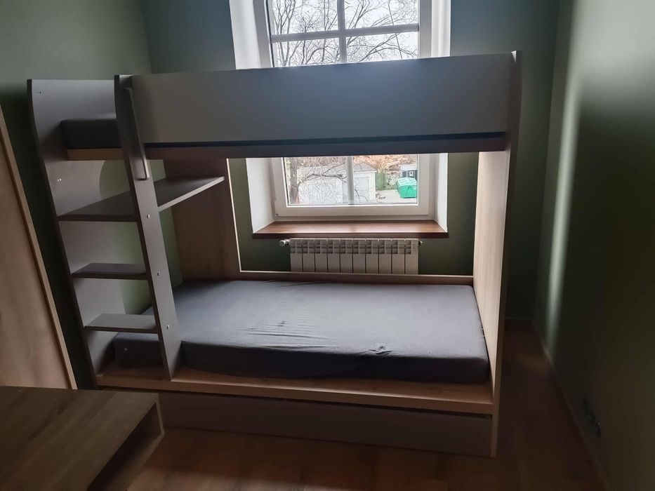 Sprzedam łóżko piętrowe