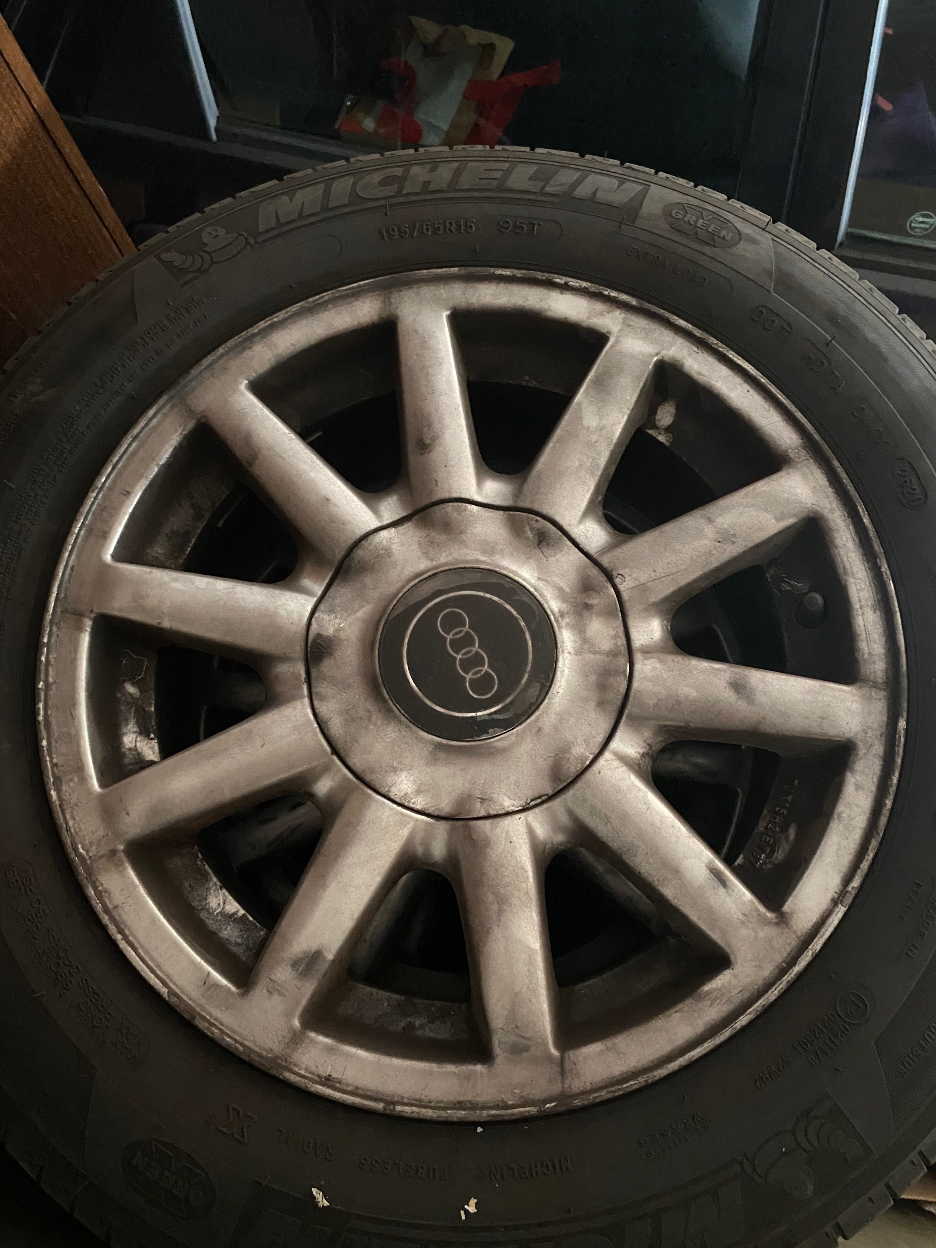 Pneus michelin r15 Audi