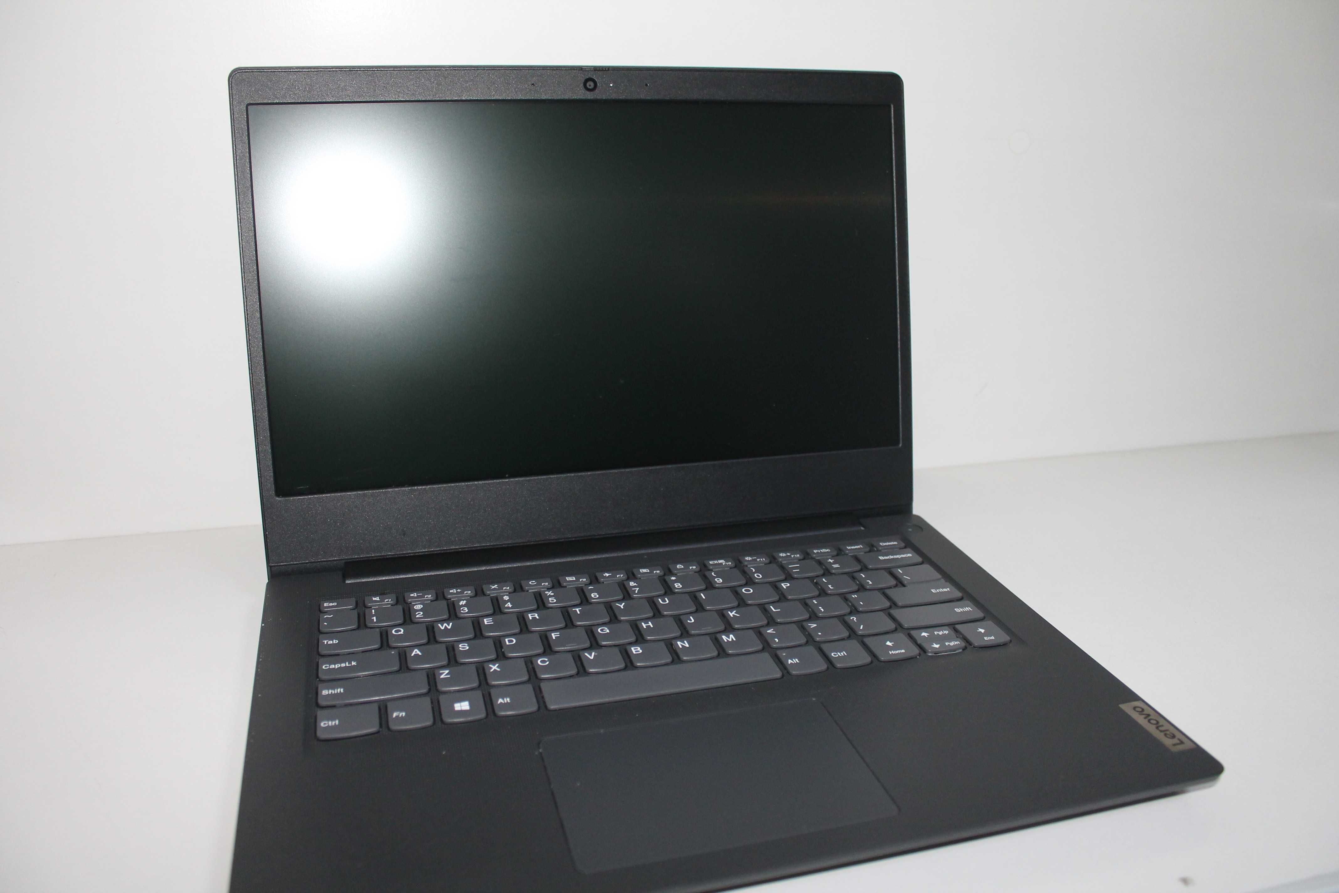 Laptop Lenovo Ideapad 3 14iml05