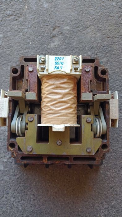 Контактор пускатель ID-5 100А / 220В / 50Гц
