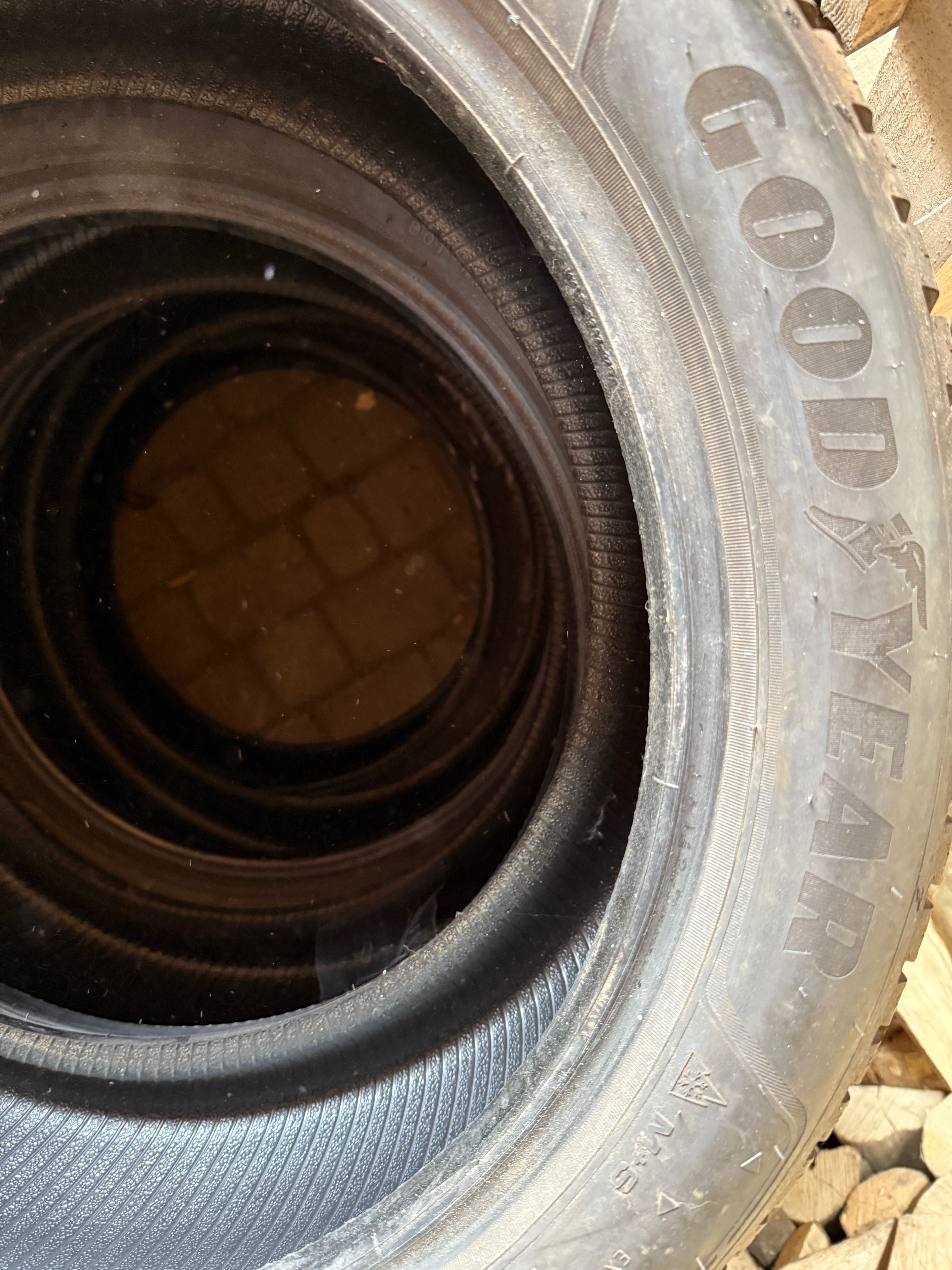 Opony goodyear 245/45/19 2023 rok całoroczne
