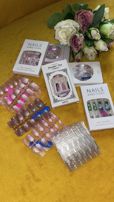Press on nails sztuxzne paznokcie 9 opakowań + naklejki French
