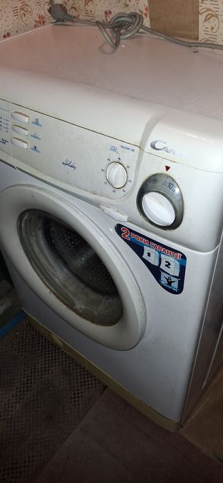Продам стиральную машину Сandy Holiday 186 по запчастям или всю сразу!