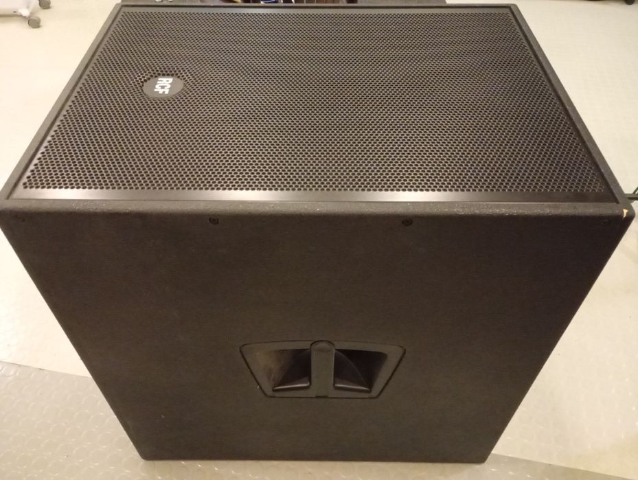 RCF8003as  саби.  Італія