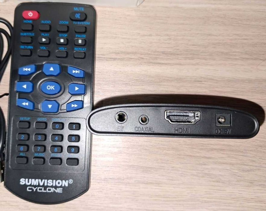 ТВ приставка Sumvision cyclone micro 3