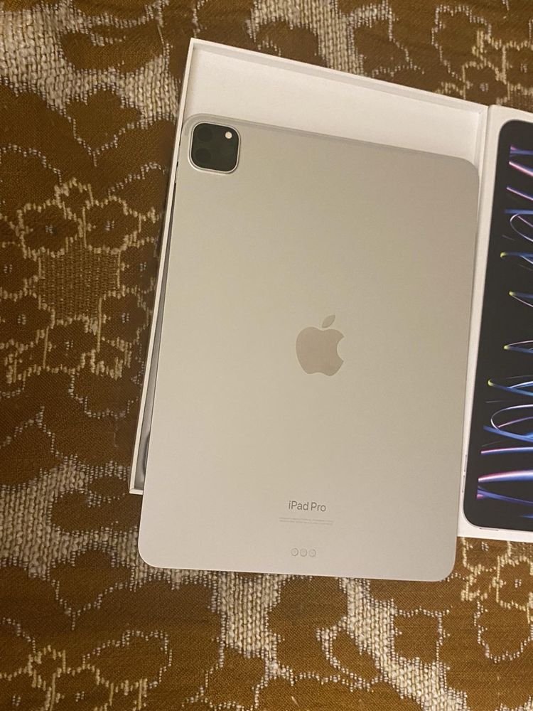 iPad Pro 11” 128gb 2022 m2 4gen wi fi