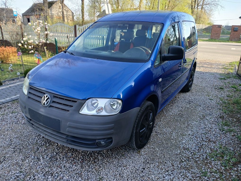 Witam mam do sprzedania volkswagen caddy