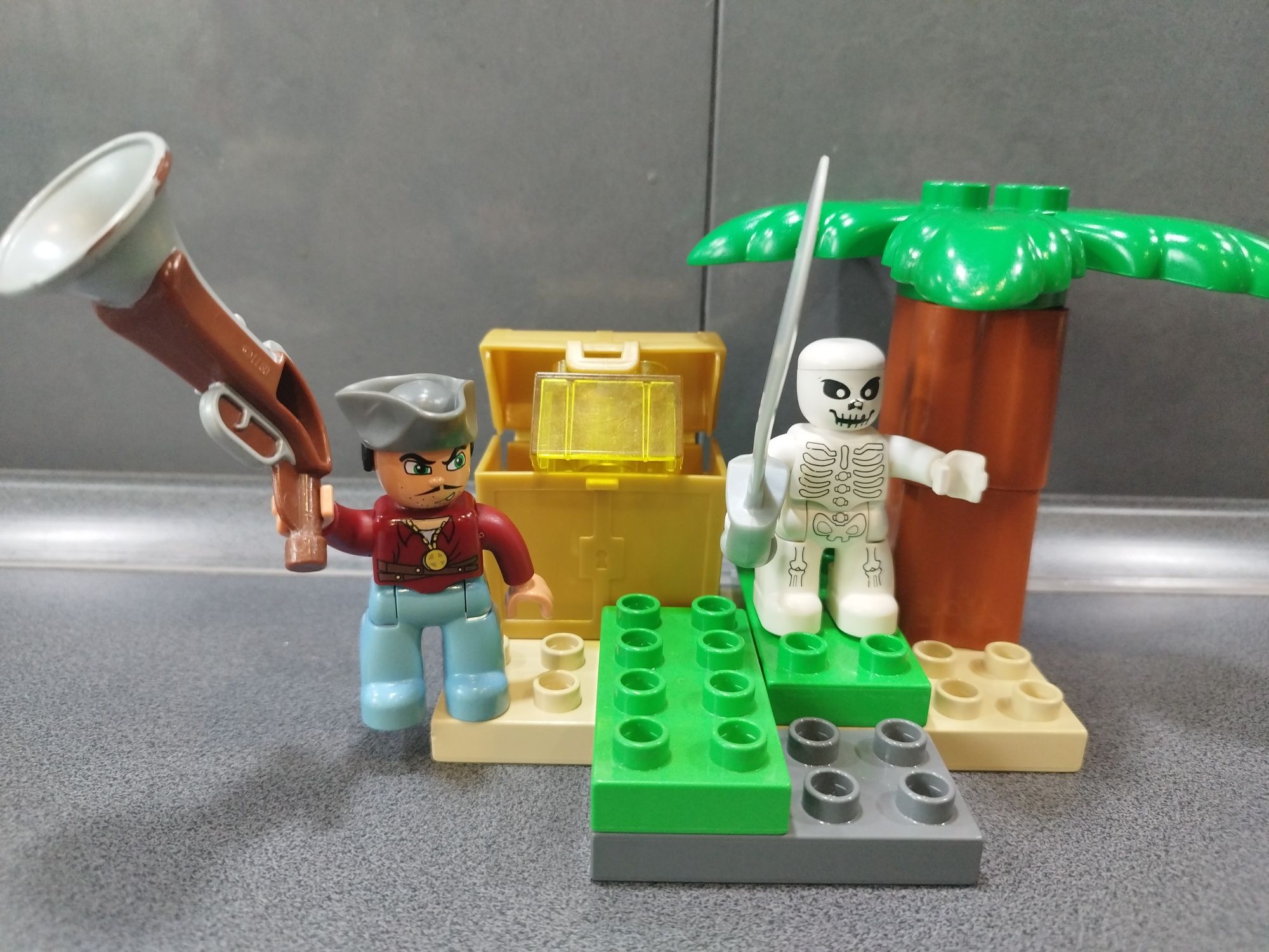 Klocki Lego Duplo Wyspa skarbów Unikat