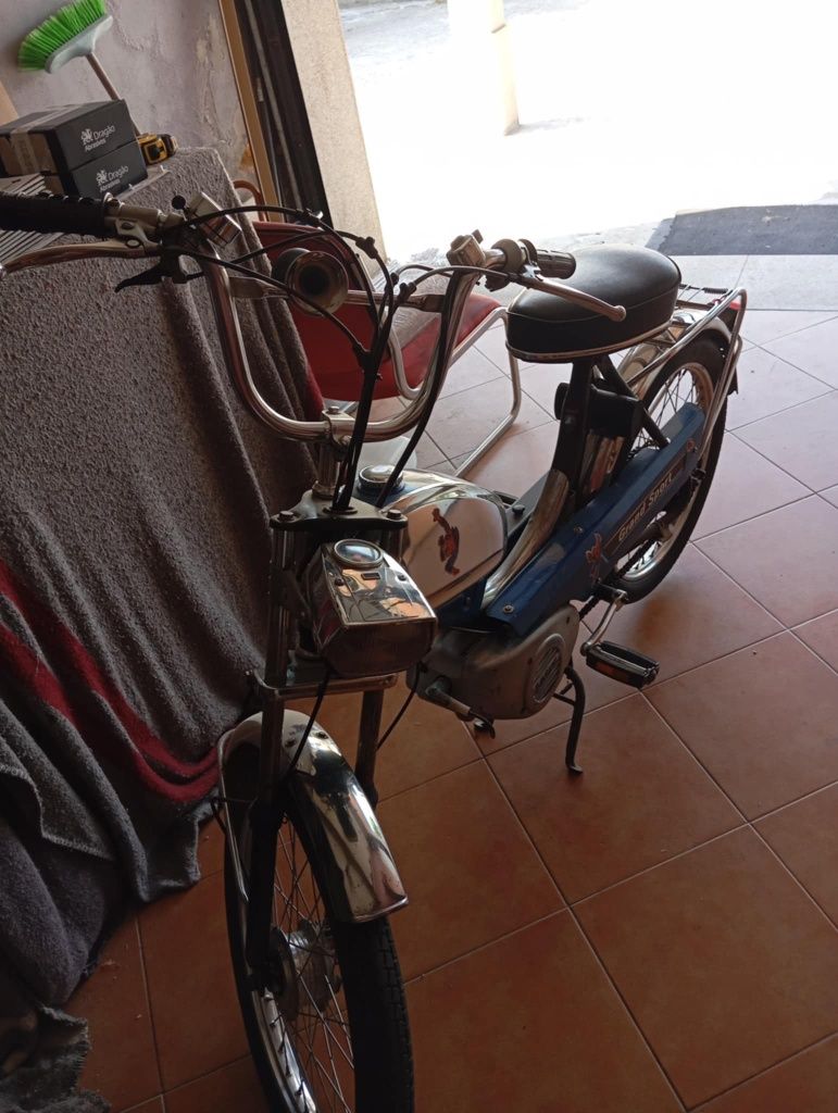 Sachs com pedais e 2 mudanças de mão