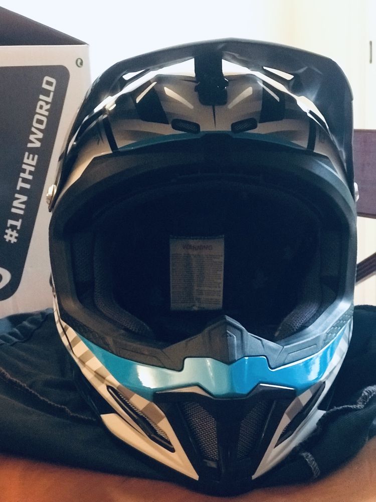 Capacete de moto para criança como novo