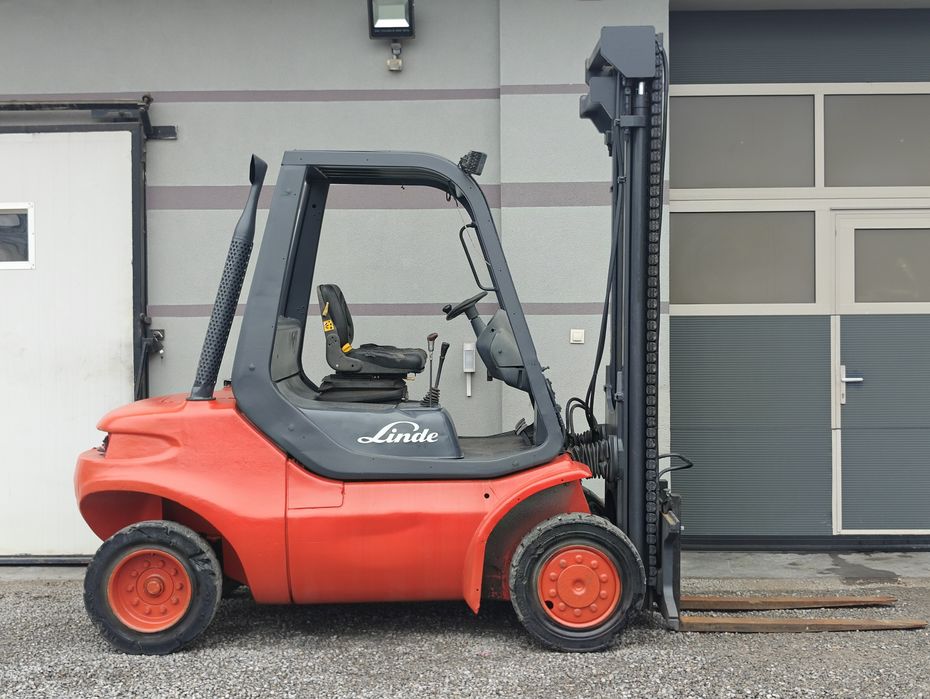 Wózek widłowy Linde H45D-04 4.5T Diesel Perkins Podnosi 4m