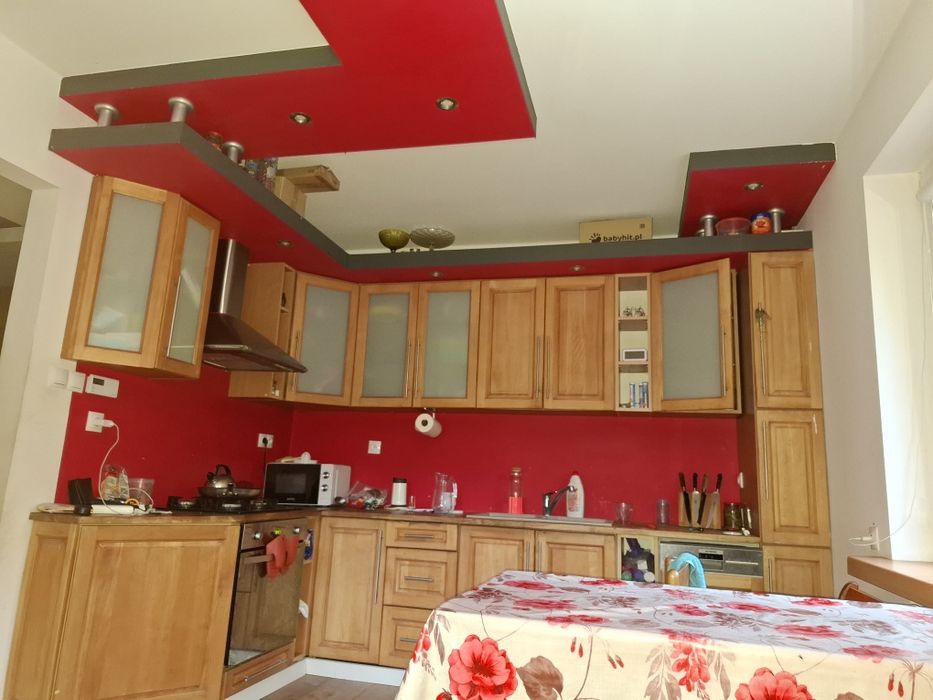 Kuchnia, szafki kuchenne [fronty bukowe]