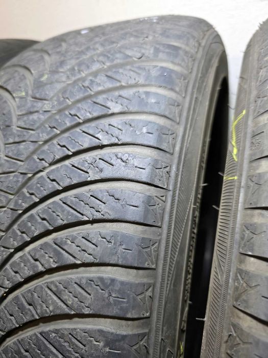 Opony Falken EuroAll Season AS210 całoroczne 235/45/18 98V XL komplet