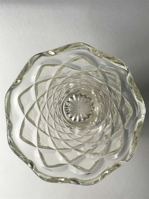 Vaso Floreira (penso que cristal)