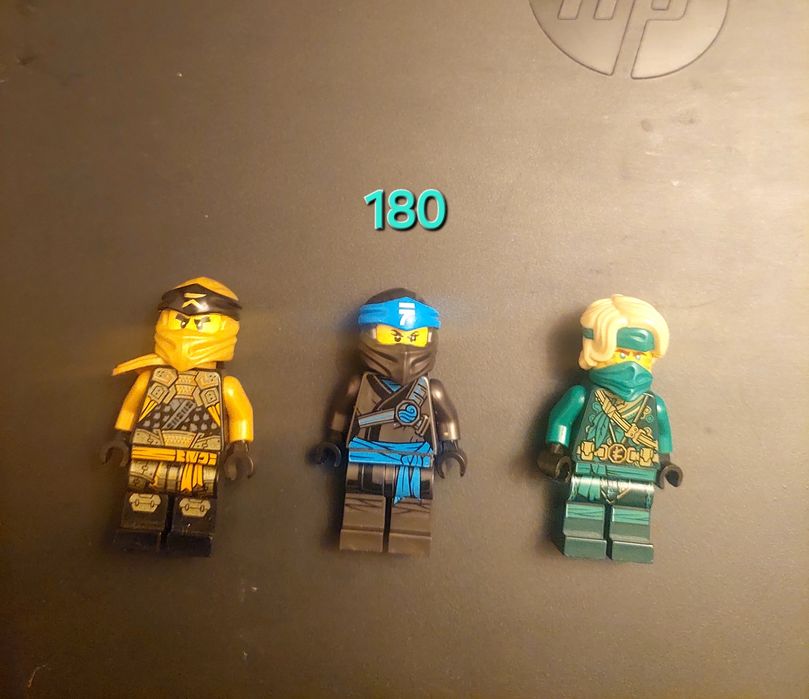 Фігурка Lego  є різні