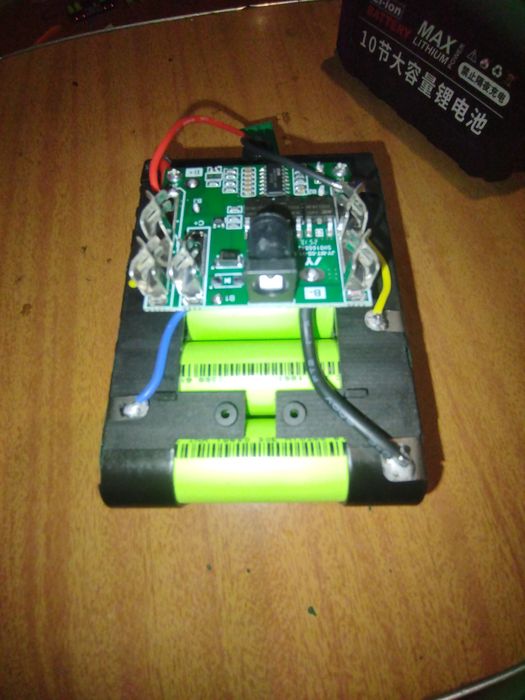 Аккумулятор для электроинструмента 20V 6A