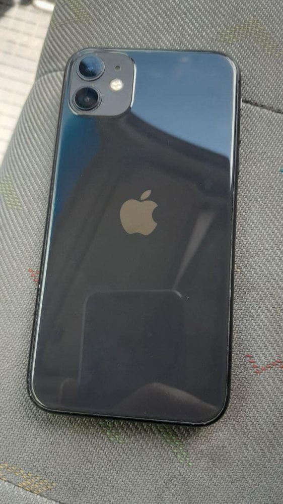 Продам iphone 11 64 gb