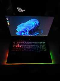 Asus ROG Strix G713RS R7 6800 WQHD 240Hz RTX3080 16GB/512GB W11