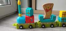 Drewniany pociąg urodzinowy Play Tive Junior Lidl Kubuś Puchatek