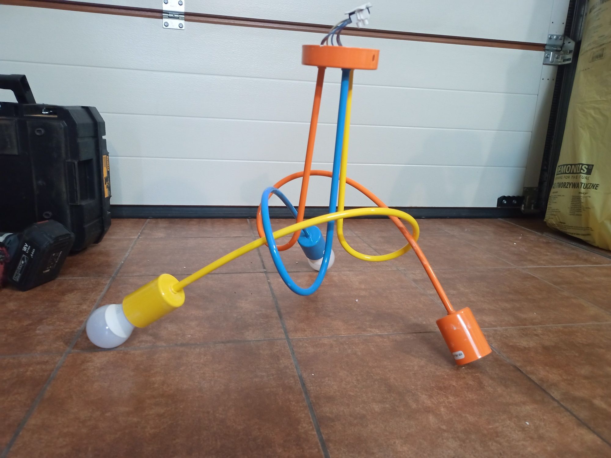 Lampa sufitowa dziecięca