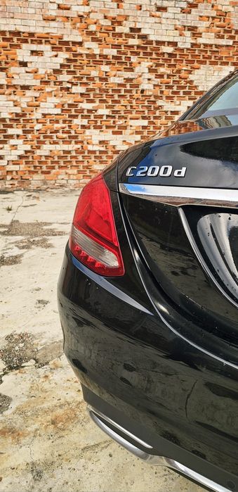 Mercedes Benz C200d