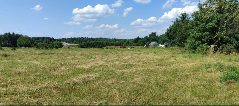 * Działka Lyski 1277 luźna zabudowa domów