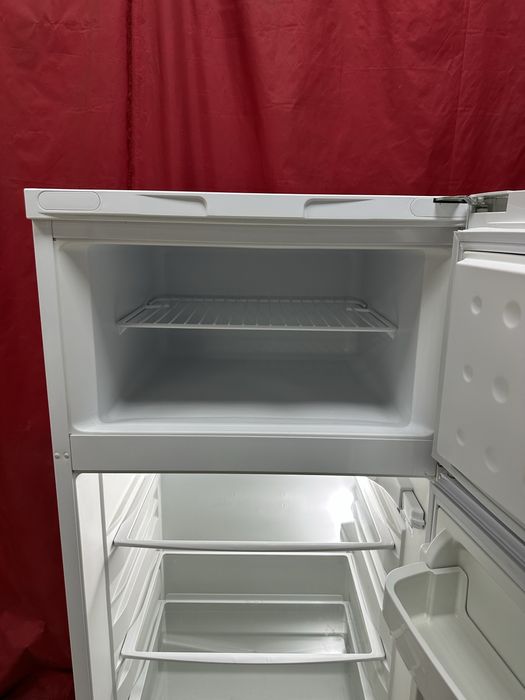 Хололильник Indesit 140/54/60
