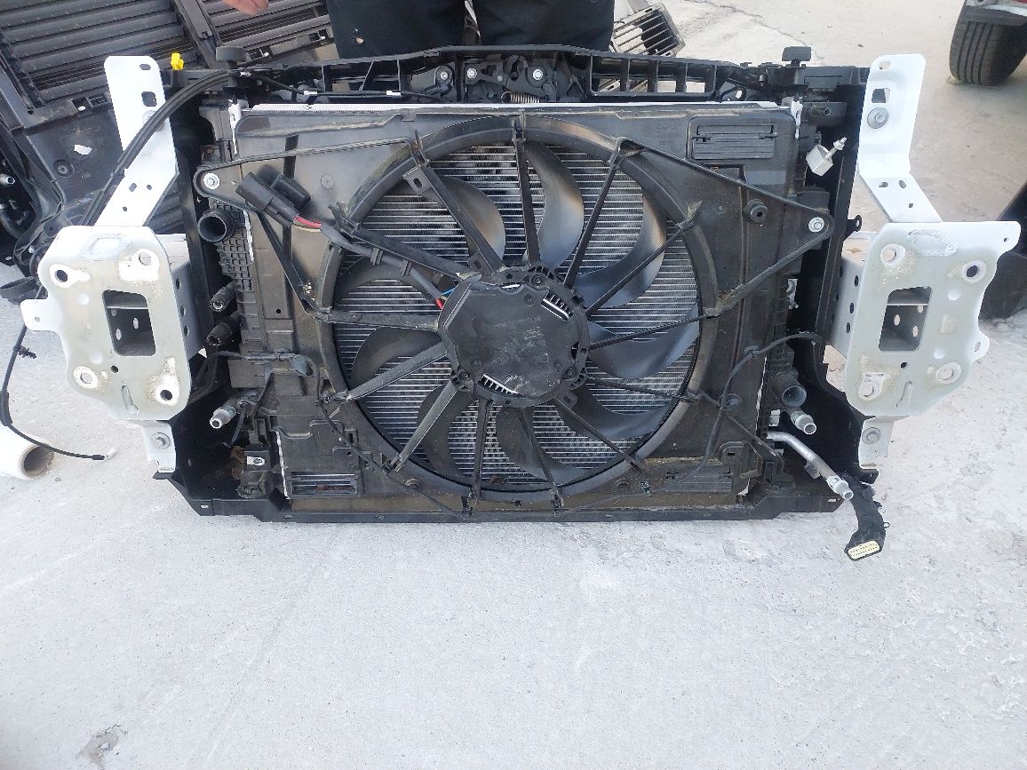 Кассета радиаторов форд куга ескейп 2.5 гибрид