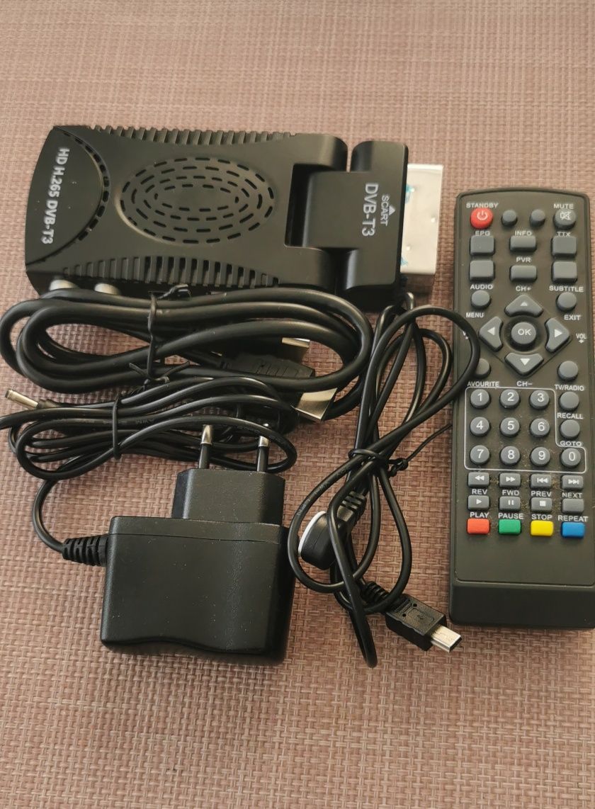Dekoder do odbioru cyfrowej telewizji naziemnej DVB-T2/HEVC