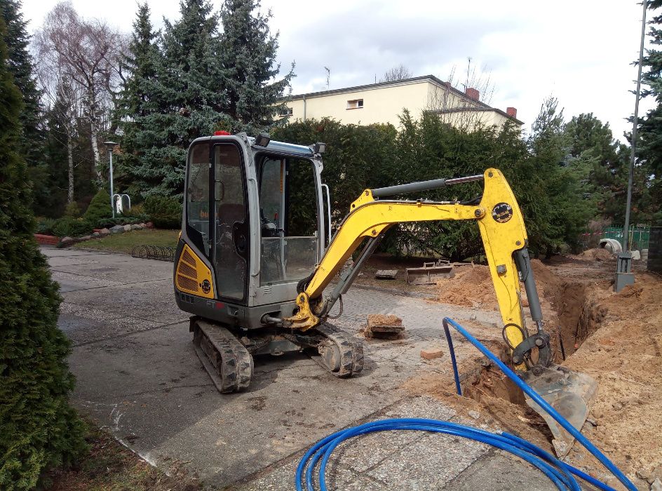 transport ziemia piasek gruz koparko- ładowarka minikoparka drenaż