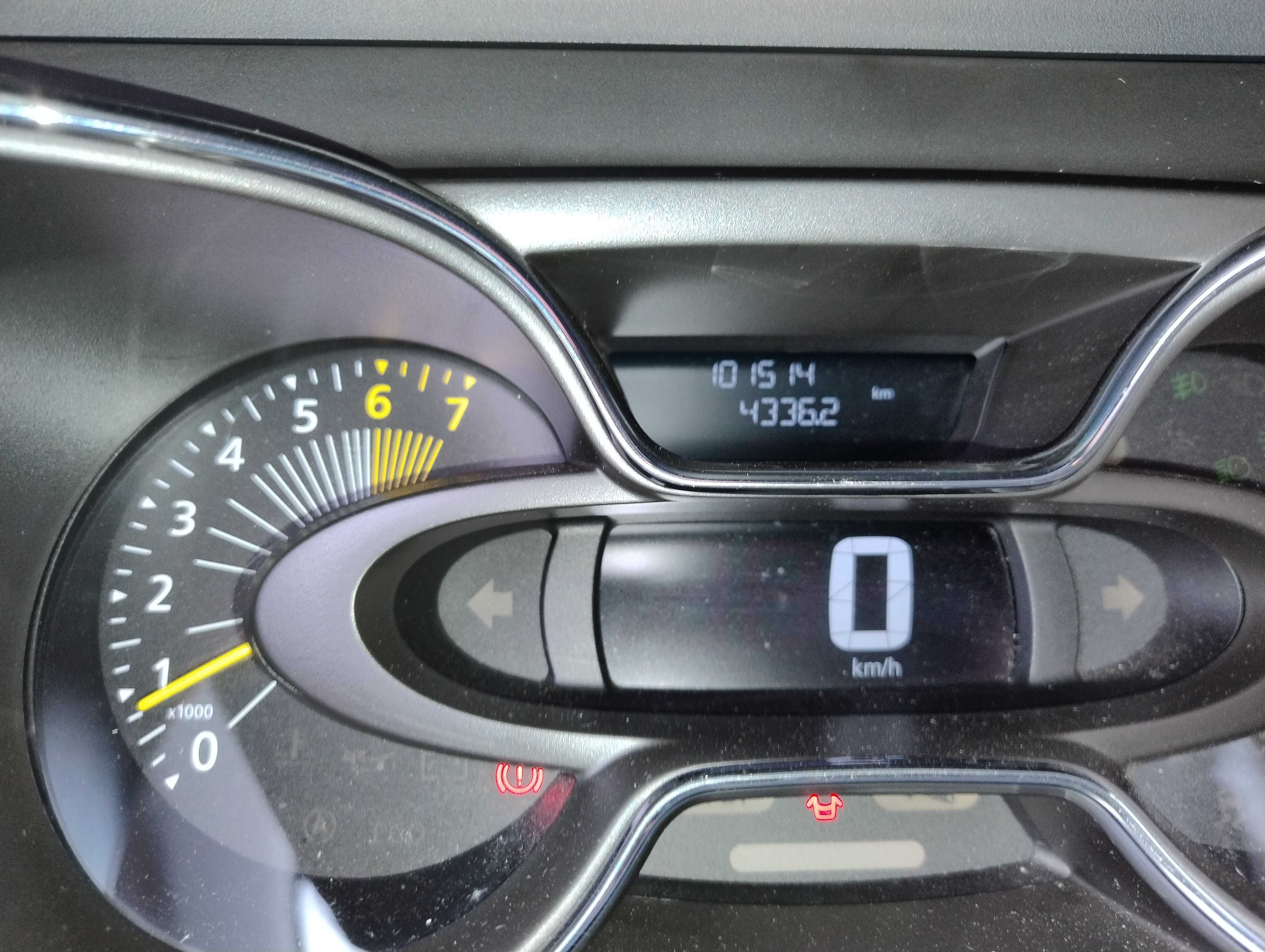 Renault Captura SUV 2013 r 09 B 1 właściciel