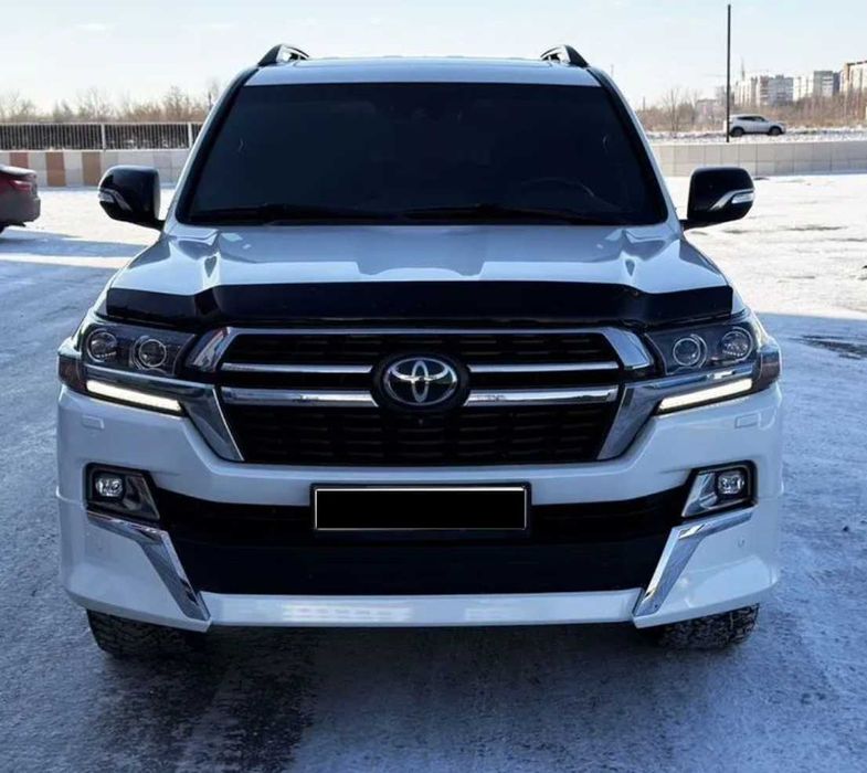 Toyota Land Cruiser 200 4.5 2020г