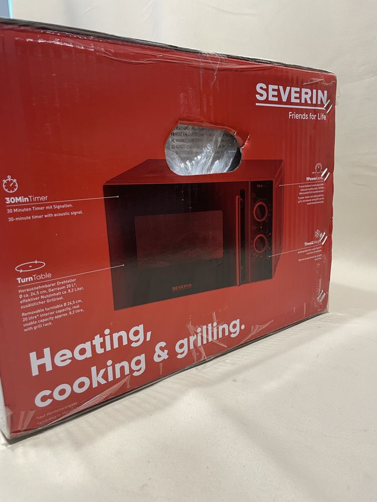 Kuchenka mikrofalowa z funkcja grilla 20 L Severin 700W 900W
