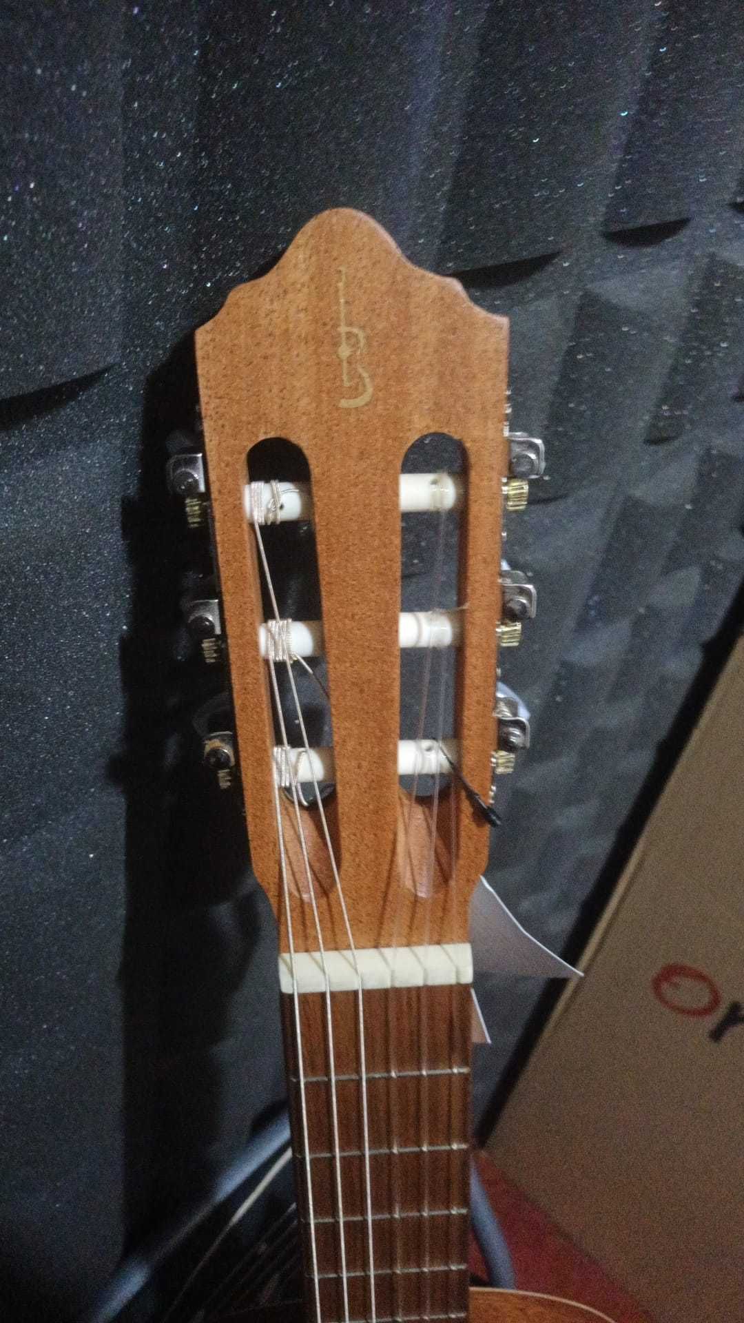 Guitarra Classica APC - GC200OP