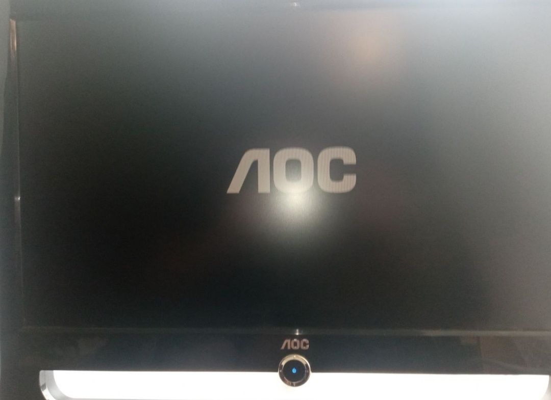 Продам монітор Aoc F22+